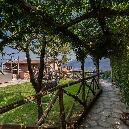 Villa Caruso Private Heated Pool & Sea View Península Sorrentina Exterior foto