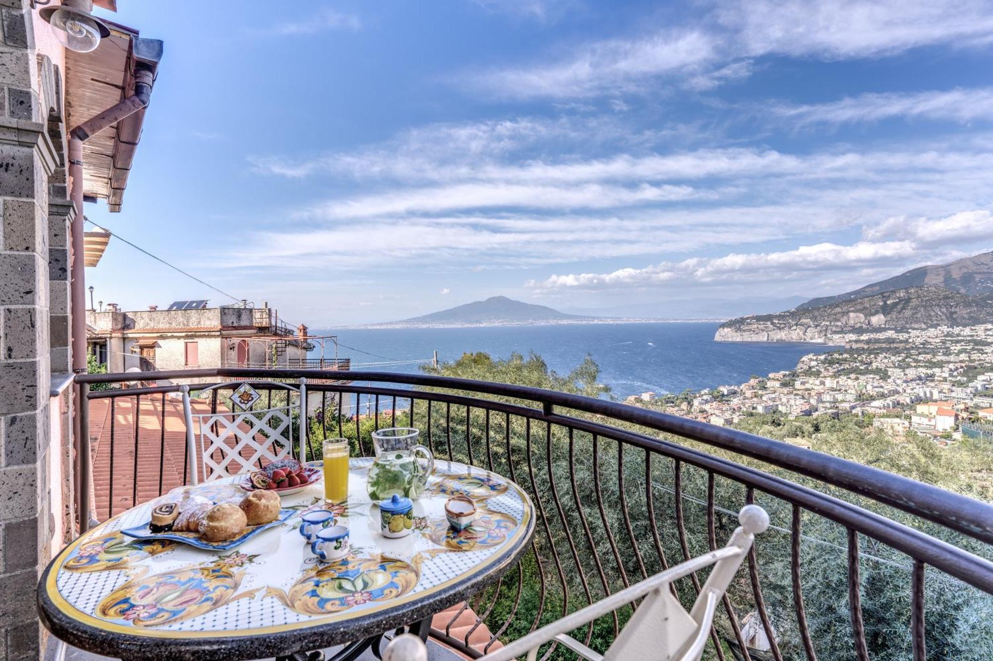 Villa Caruso Private Heated Pool & Sea View Península Sorrentina Exterior foto
