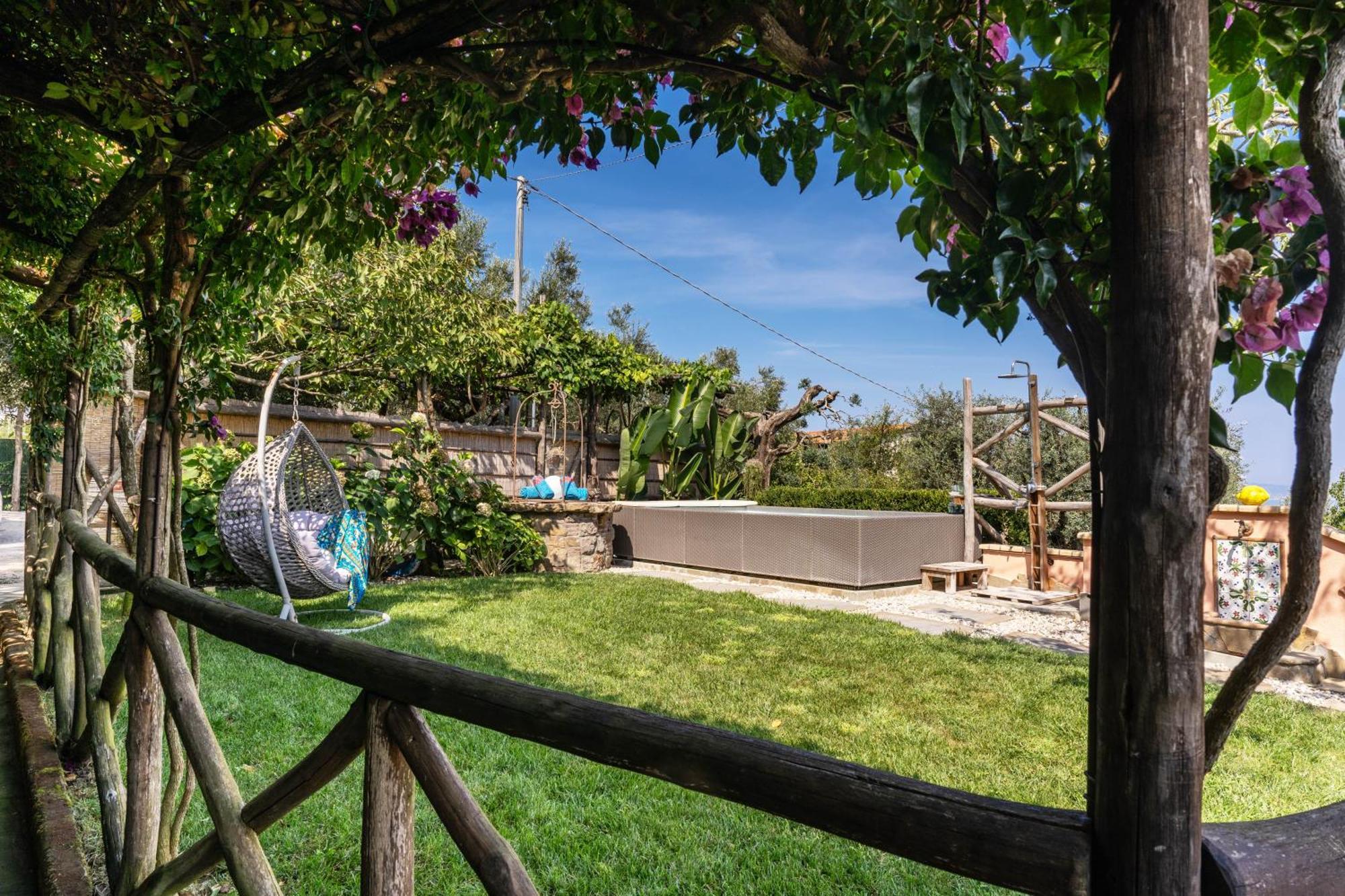 Villa Caruso Private Heated Pool & Sea View Península Sorrentina Exterior foto